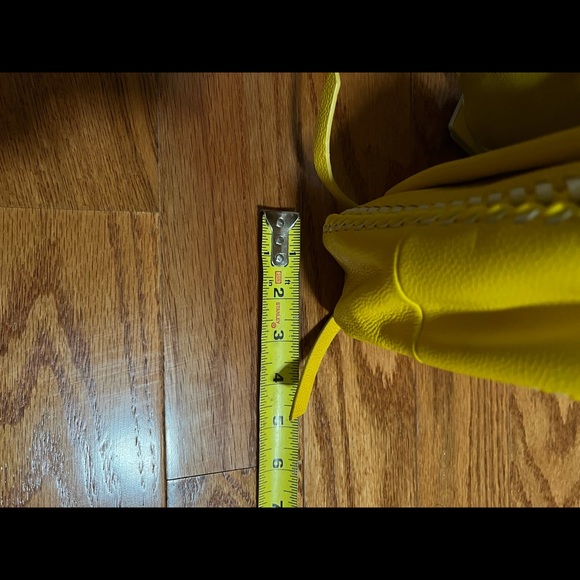 Coach yellow crossbody bag - Picture 5 of 6